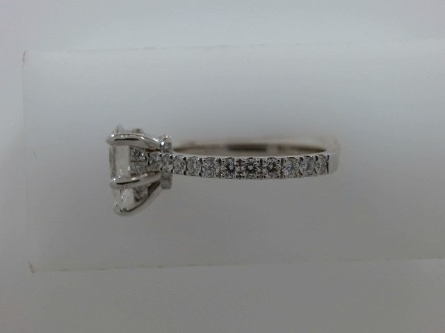Lady's White 14 Karat Pear Bri