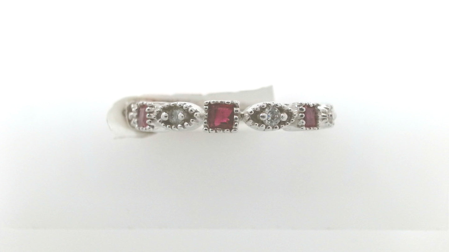 Lady's White 14 Karat Fashion