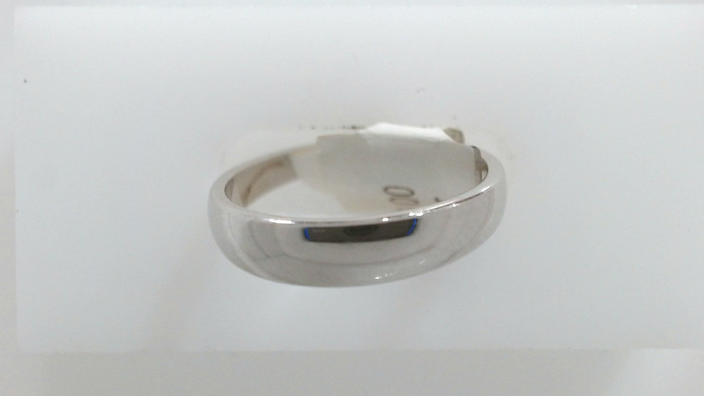 Lady's White 14 Karat Tapered