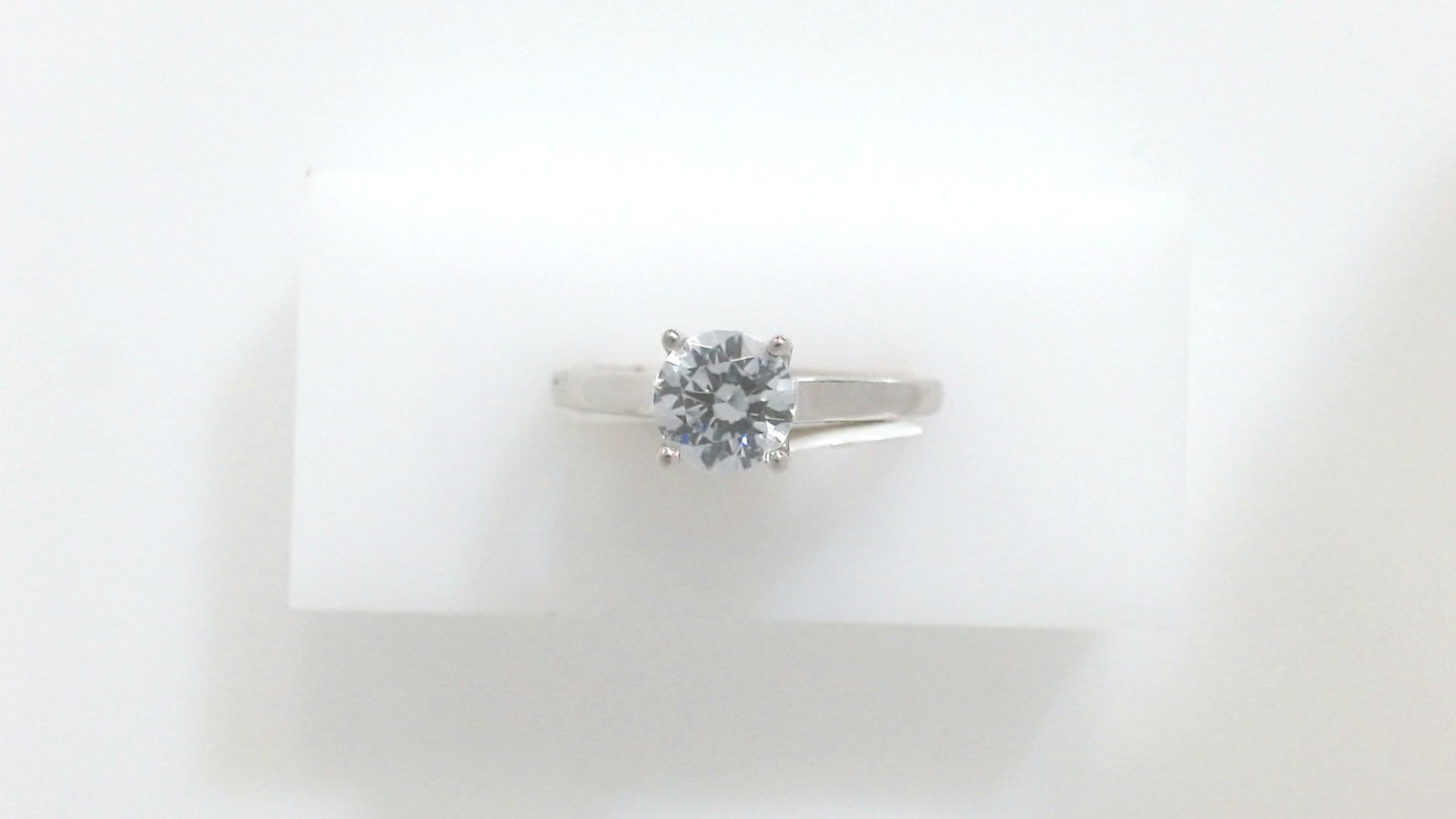 Lady's White 14 Karat Engageme