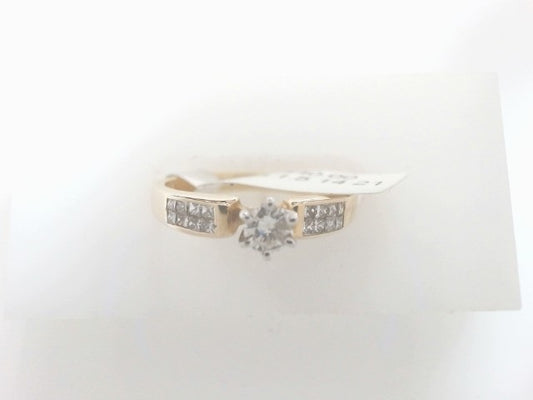 Lady's Yellow 14 Karat Nat Dia