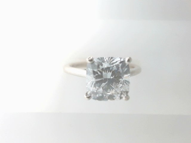 Lady's White 14 Karat Cathedra