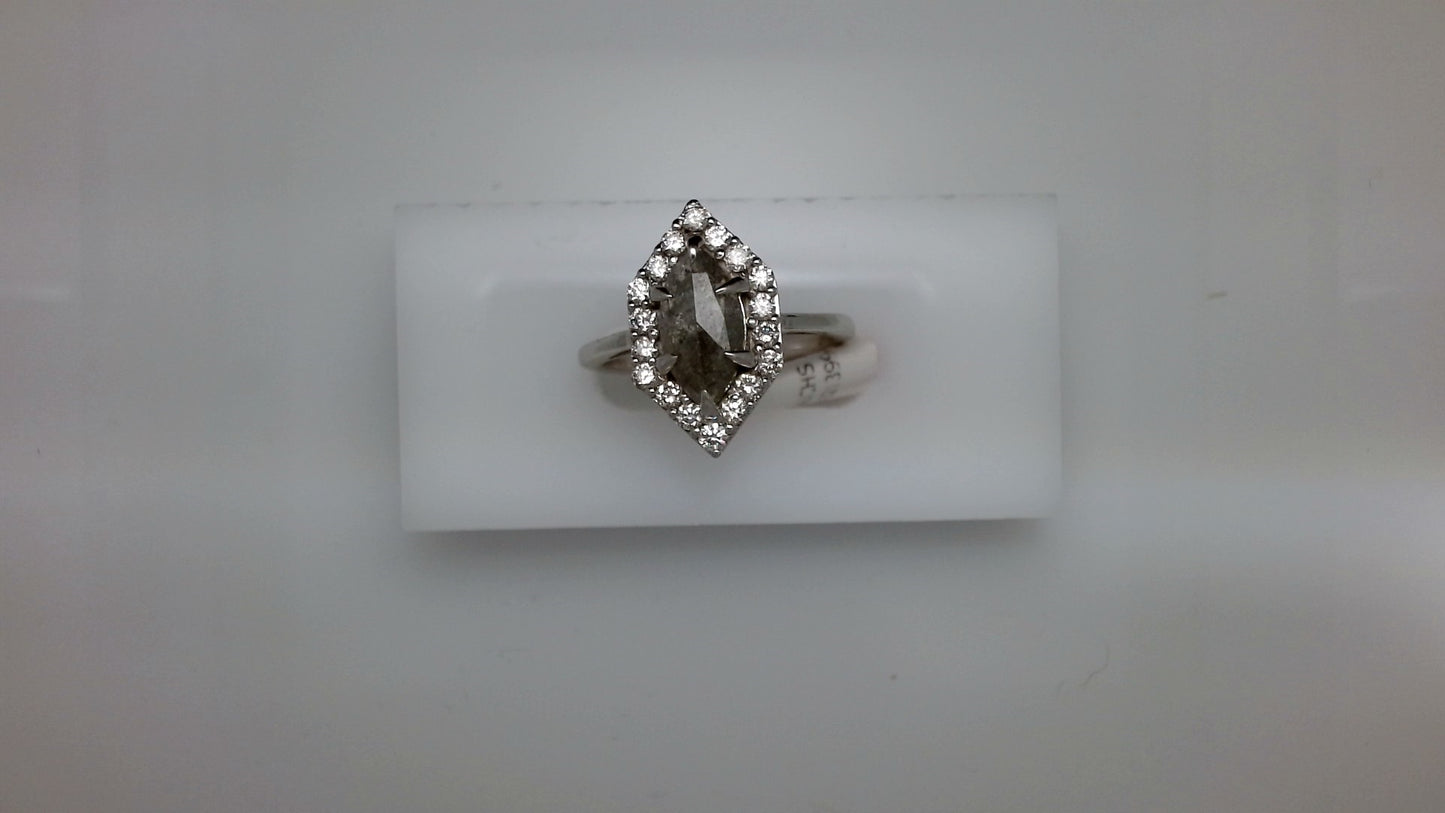 Lady's White 14 Karat Antique