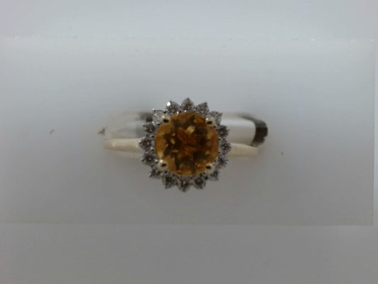 Lady's Yellow 10 Karat Citrine