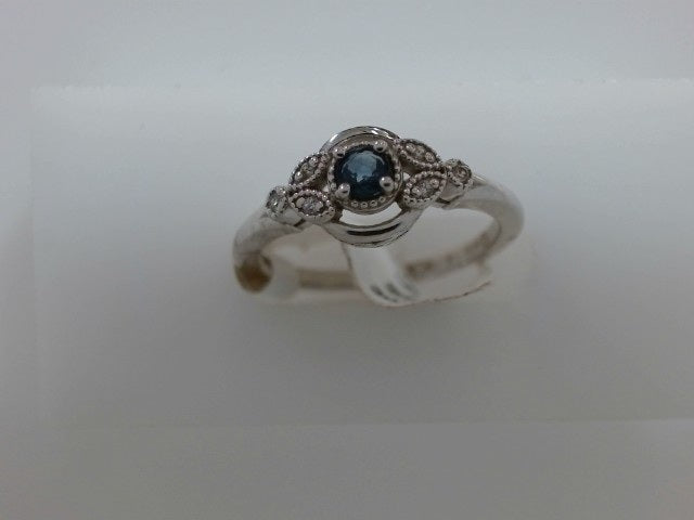 Lady's White 10 Karat Sapphire