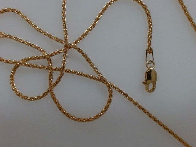 Yellow 14 Karat Wheat Chain Le