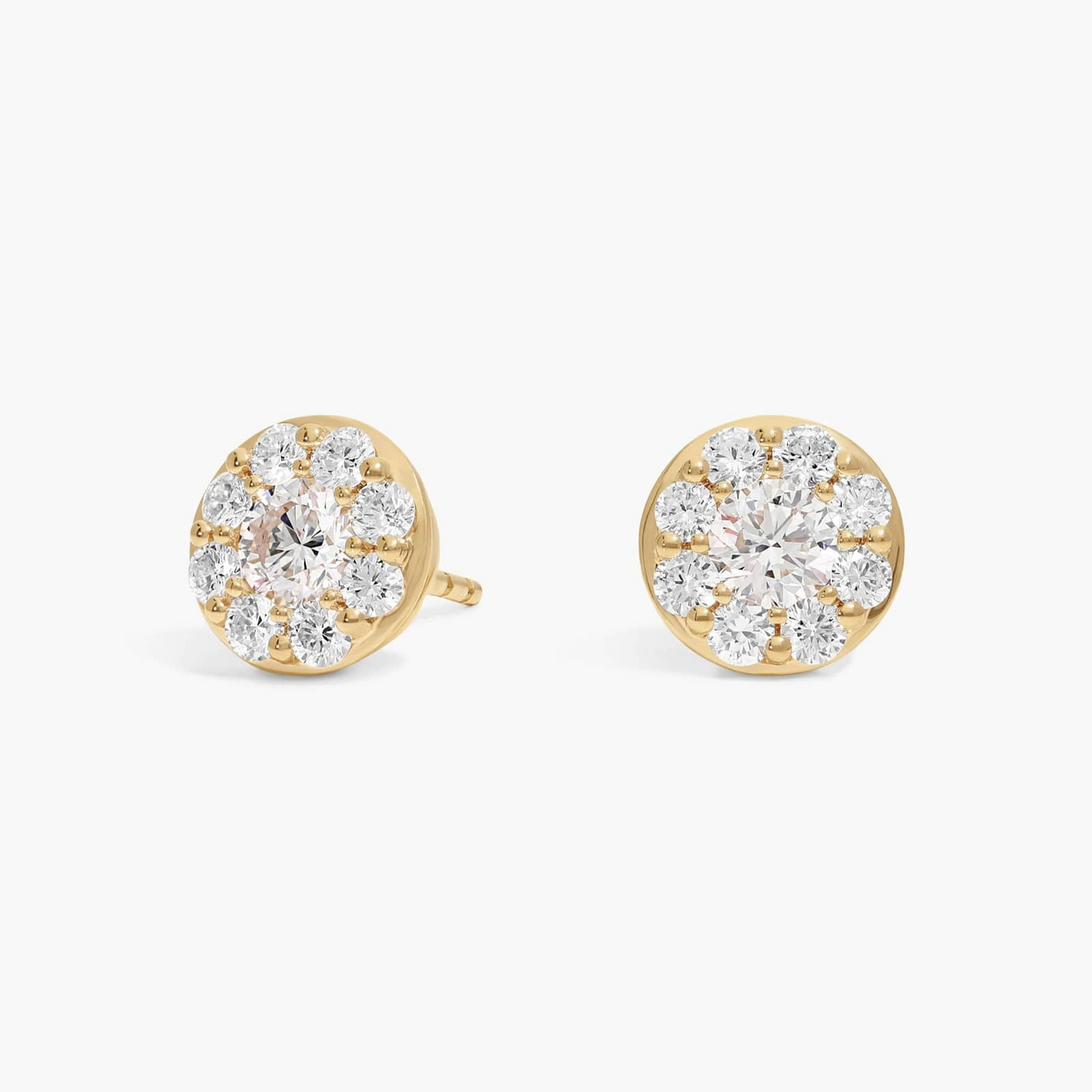 Cluster Diamond Stud Circle Ea